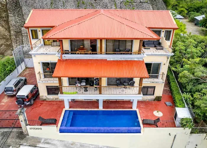 2 Bedroom Ocean-view With Pool Сasa de vacaciones *