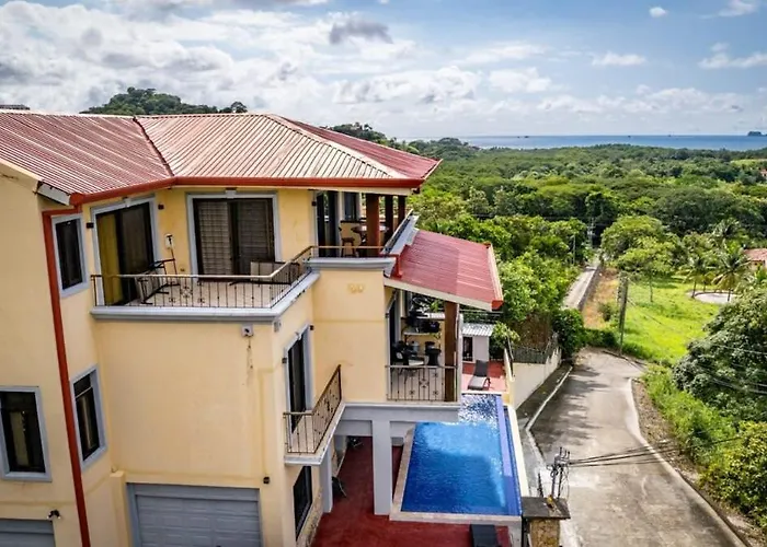 2 Bedroom Ocean-view With Pool Сasa de vacaciones *