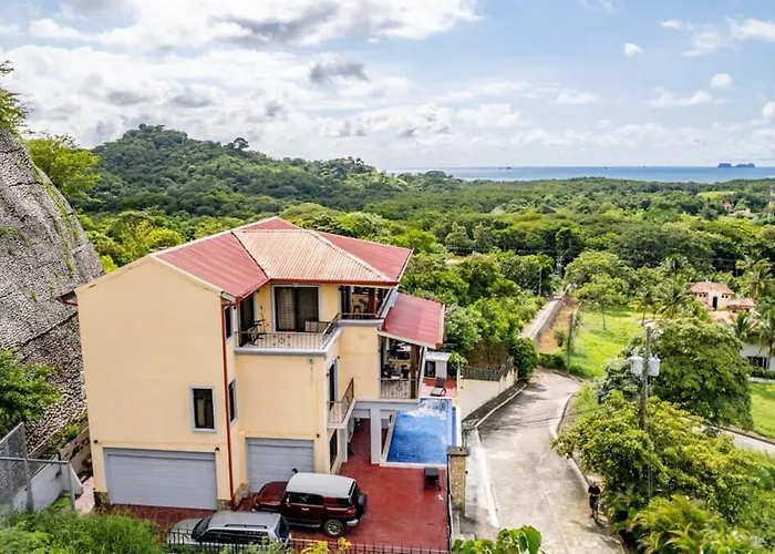 2 Bedroom Ocean-view With Pool