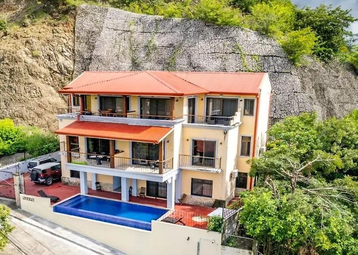 2 Bedroom Ocean-view With Pool